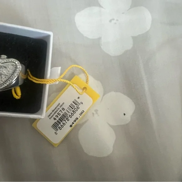 Invicta Angel Heart Ring Watch - Picture 3 of 3